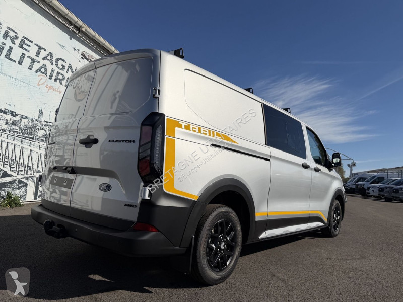 Véhicule utilitaire Ford TRANSIT CUSTOM FG 320...