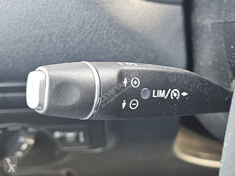 Véhicule utilitaire Mercedes 110 L2 Airco Euro6...