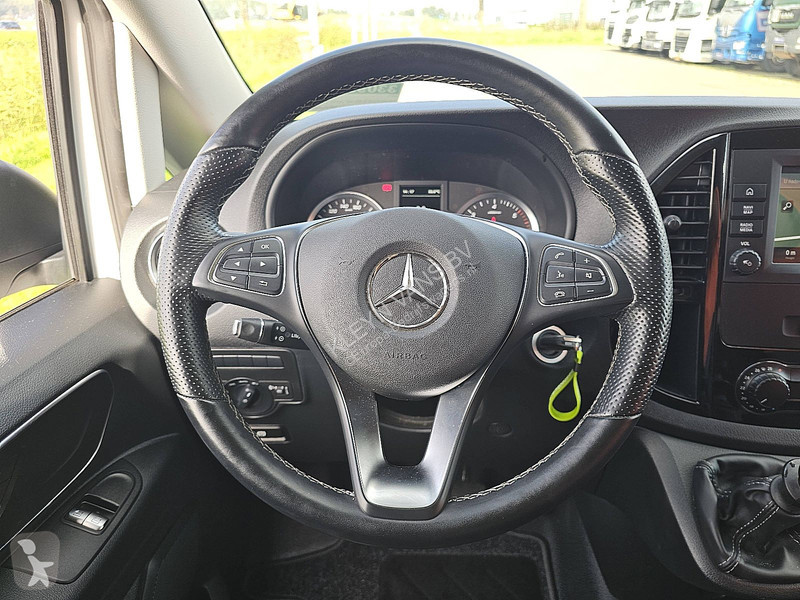 Véhicule utilitaire Mercedes 110 L2 Carplay...