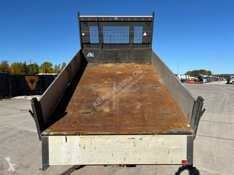 Véhicule utilitaire Renault BOX L=3204 mm 4x2