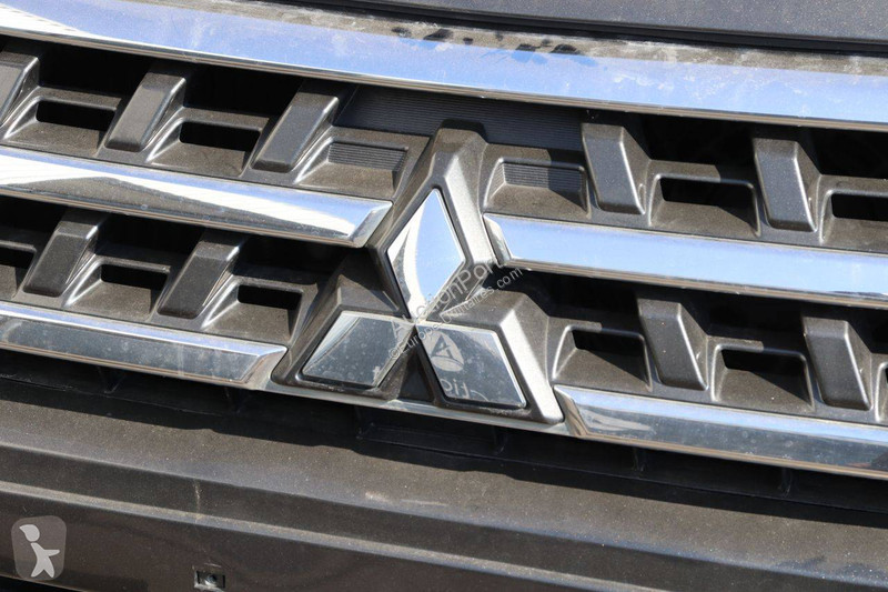 Véhicule utilitaire Mitsubishi