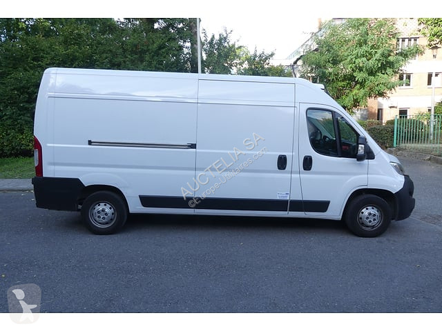 Véhicule utilitaire Opel
