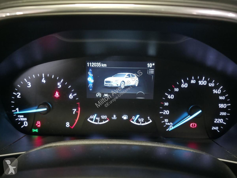 Véhicule utilitaire Ford FOCUS 1.0 EcoBoost...