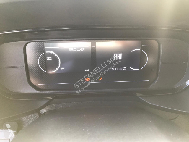 Véhicule utilitaire Fiat Doblo van d.cab XL 1.5...