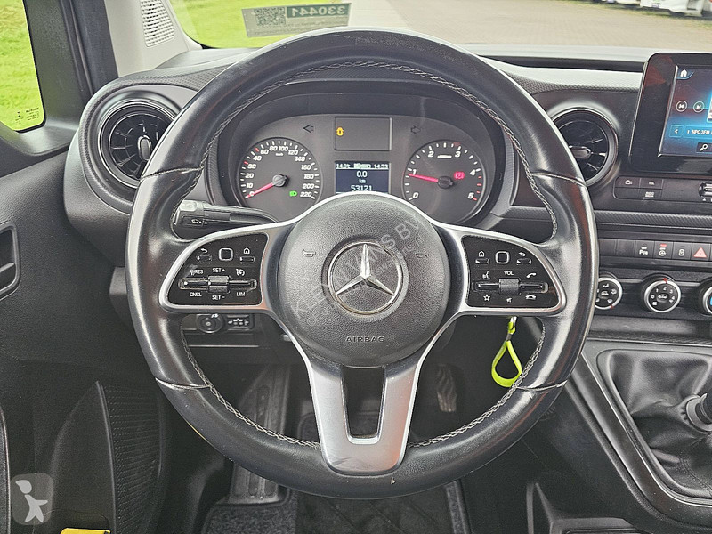 Véhicule utilitaire Mercedes 110 CDI ac carplay...