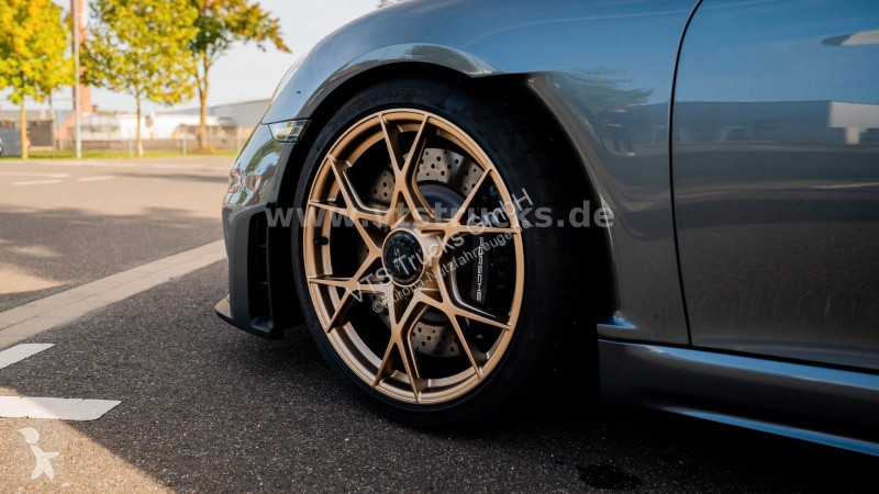 Véhicule utilitaire Porsche 718 Spyder RS I...