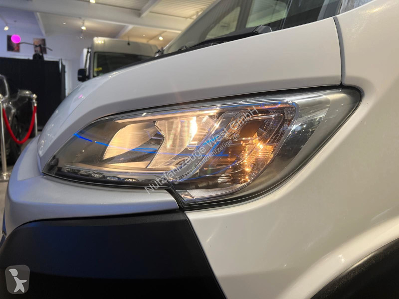 Véhicule utilitaire Fiat...