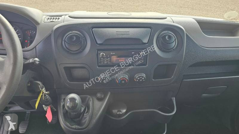 Furgoneta Renault 2.3 DCI 125