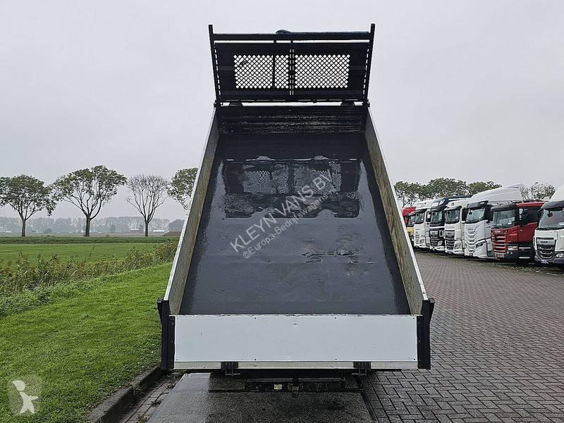 Véhicule utilitaire Iveco 35C18 kipper ac aut...