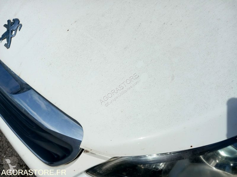 Peugeot 108 van