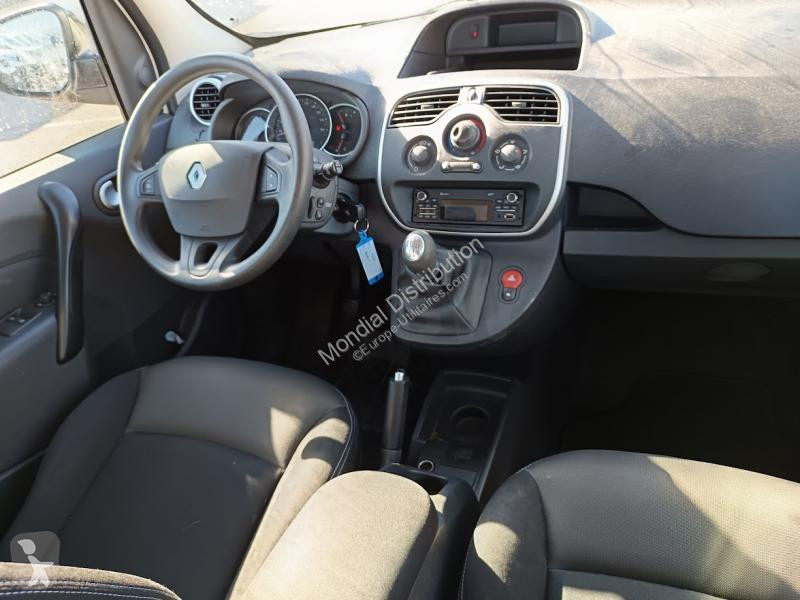 Véhicule utilitaire Renault TCE 115