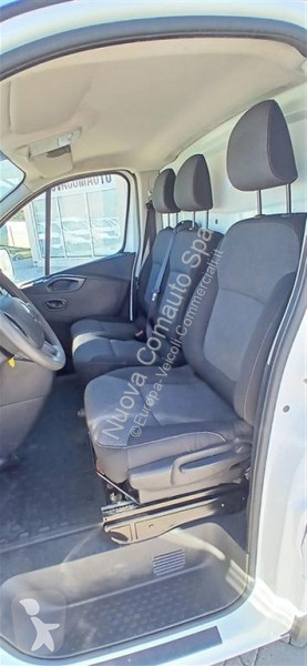 Véhicule utilitaire Renault IV