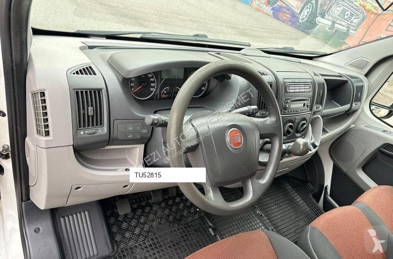 Véhicule utilitaire Fiat ducato