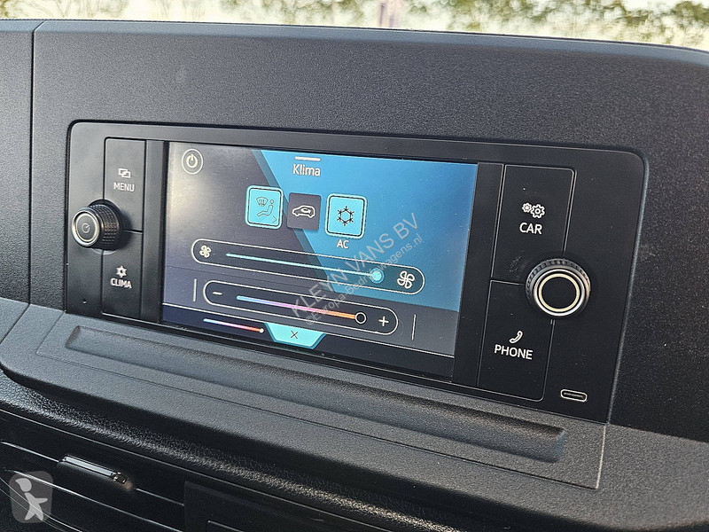 Véhicule utilitaire Volkswagen 2.0 L1 CarPlay...