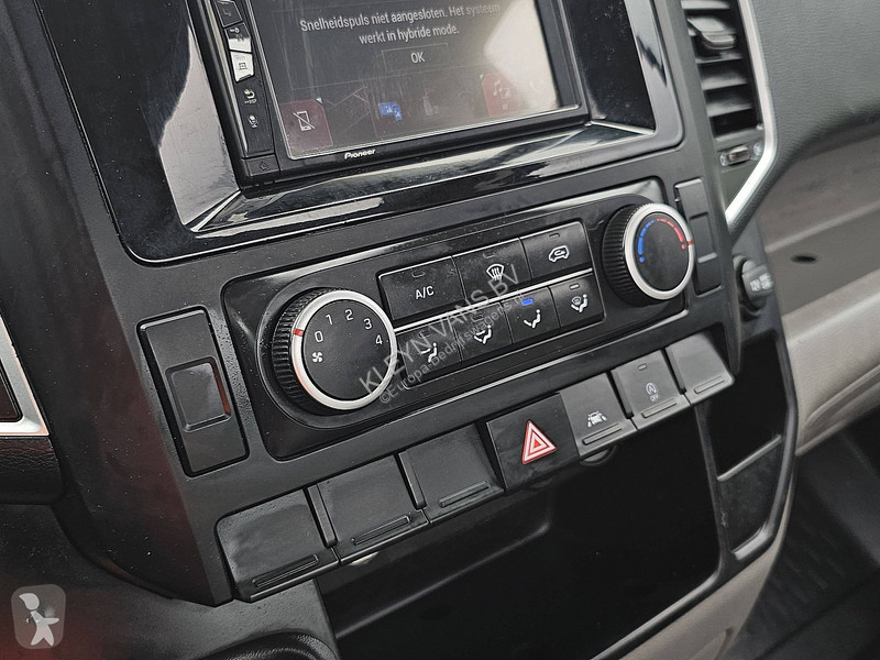 Véhicule utilitaire Hyundai 350 ac trekhaak...