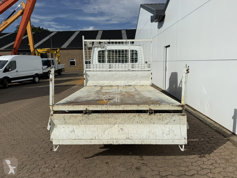 Véhicule utilitaire Iveco 35C12 2.3