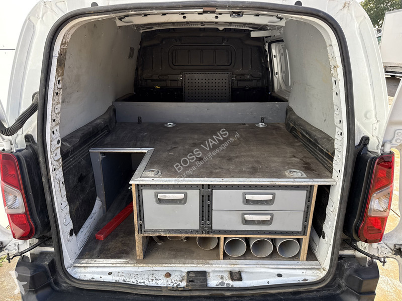Véhicule utilitaire Citroën 1.5 BlueHDi 130PK