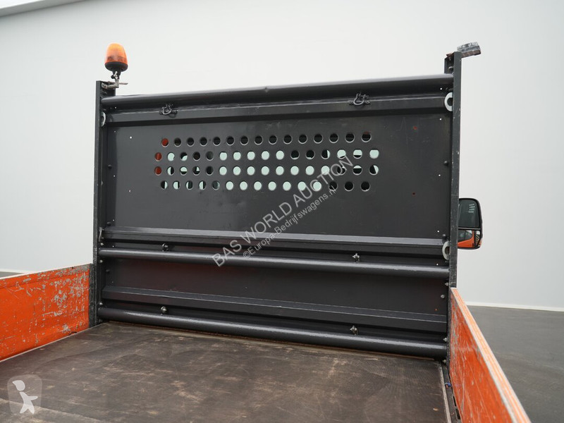 Véhicule utilitaire Iveco 35C14