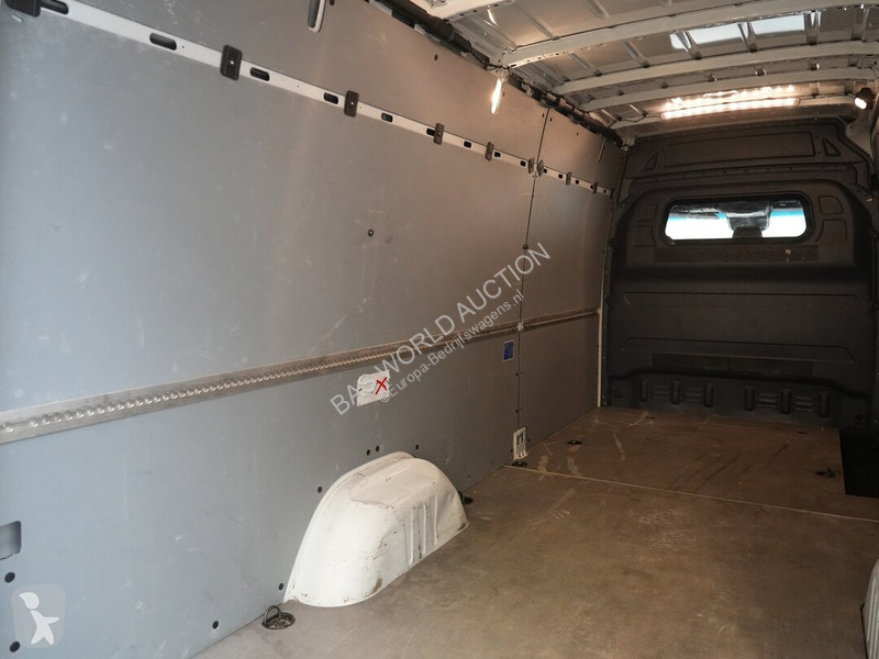 Véhicule utilitaire Mercedes 317 CDI