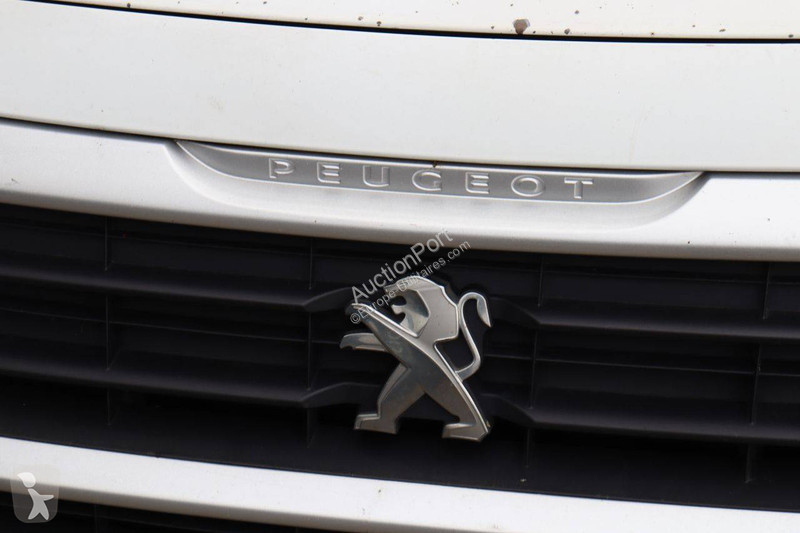 Véhicule utilitaire Peugeot