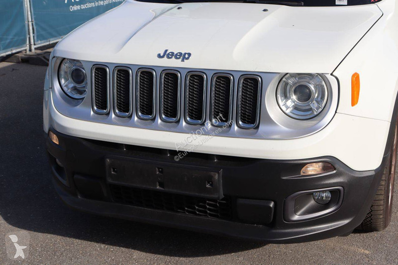 Véhicule utilitaire Jeep