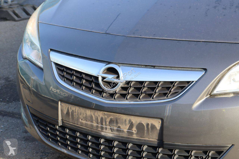 Véhicule utilitaire Opel