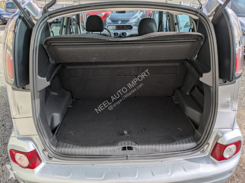 Véhicule utilitaire Citroën C3 PICASSO...