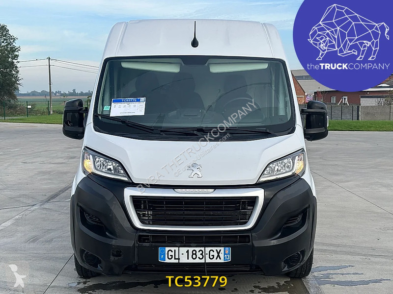 Véhicule utilitaire Peugeot Peugeot boxer 130cv...