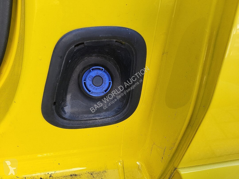 Véhicule utilitaire Peugeot 120pk