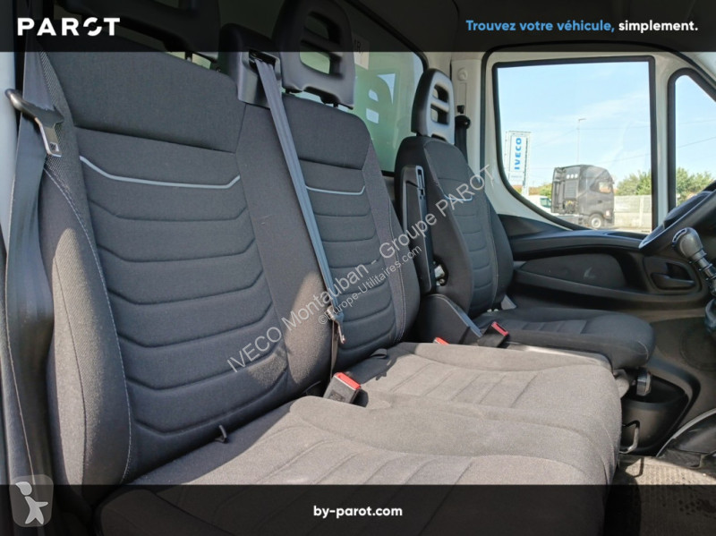 Véhicule utilitaire Iveco 35C16H3.0 empattement...