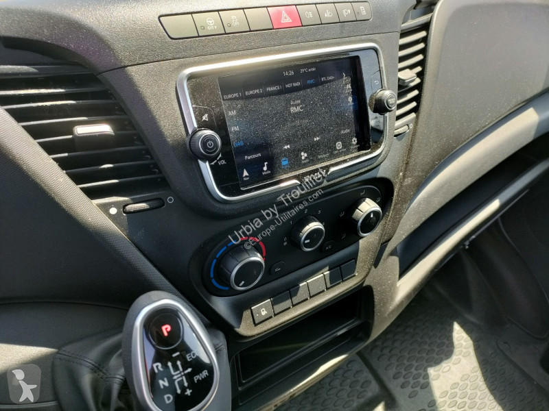Véhicule utilitaire Iveco FRIGO 12M3 160 CV RJ...