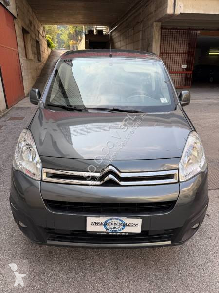 Véhicule utilitaire Citroën 1.6 HDI 100