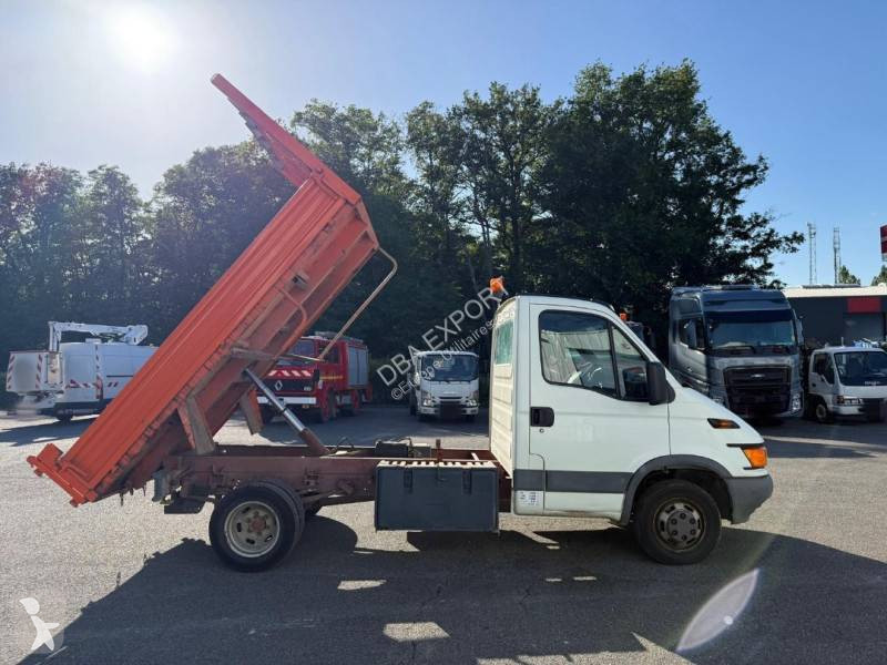 Iveco 35C13 van