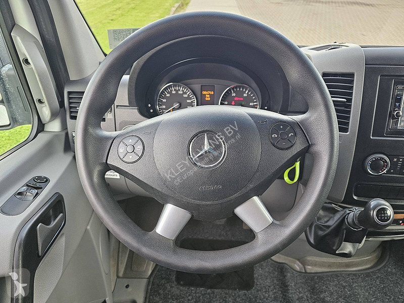 Véhicule utilitaire Mercedes 519 L2H2 N1 V6...