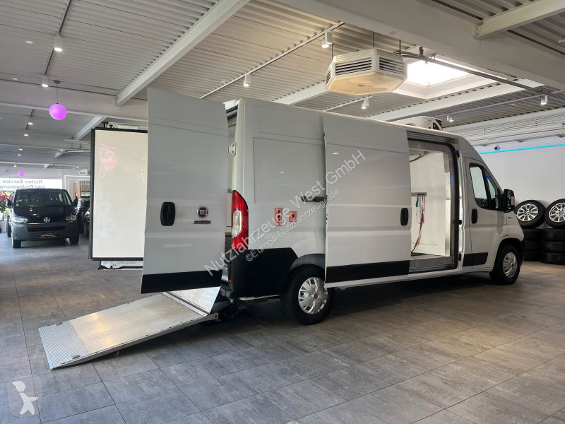 Véhicule utilitaire Fiat 2.3...