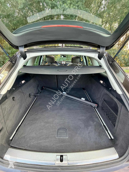 Audi QUATTRO V6 3.0 TDI 272 S TRONIC AVUS van