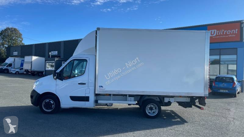 Nissan  van