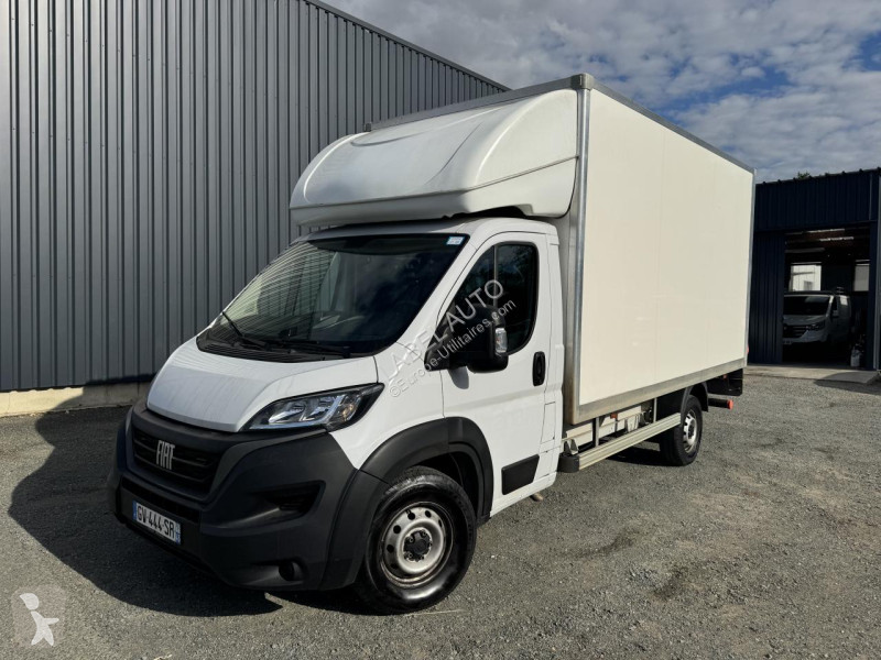Fiat DUCATO CAISSE 20M3 + HAYON 3T5 MAXI 2.2...
