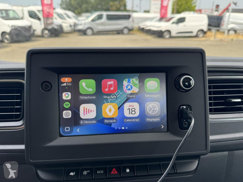 Renault MASTER DEPANNEUSE 3T5 PORTE VOITURE 2.3...