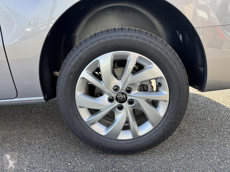 Fiat SCUDO XL 2.2 D 180CH EAT-8 CABINE...