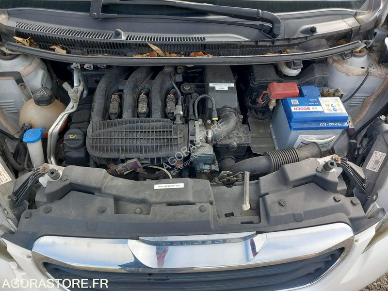 Peugeot 108 van