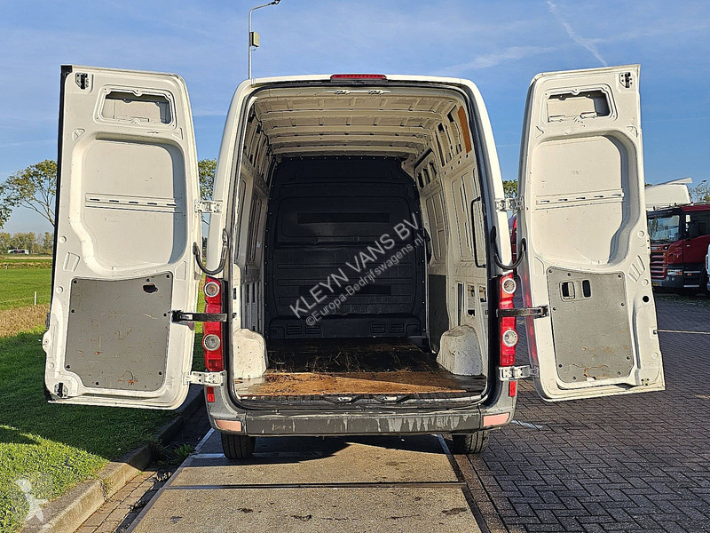 Volkswagen  2 van