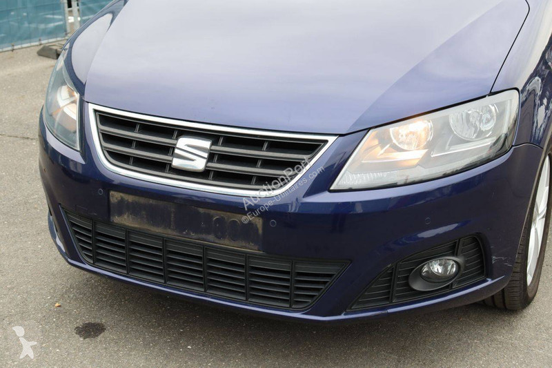 Seat  van