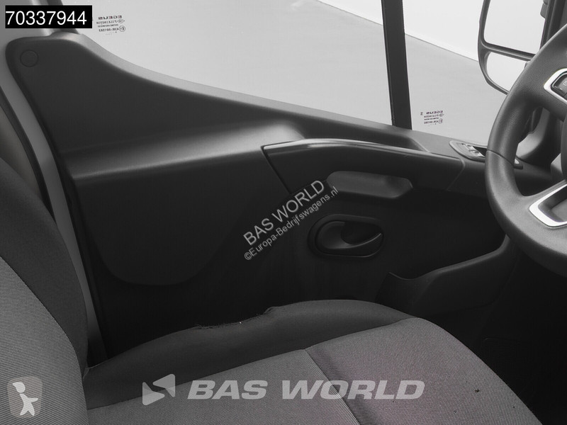 Užitkové vozidlo Renault Bakwagen Achterdeuren...