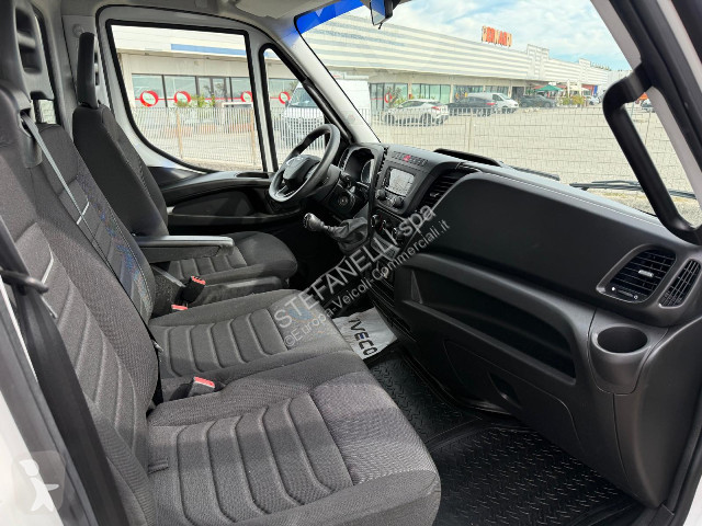 Iveco DAILY 35C14H NO ATP van