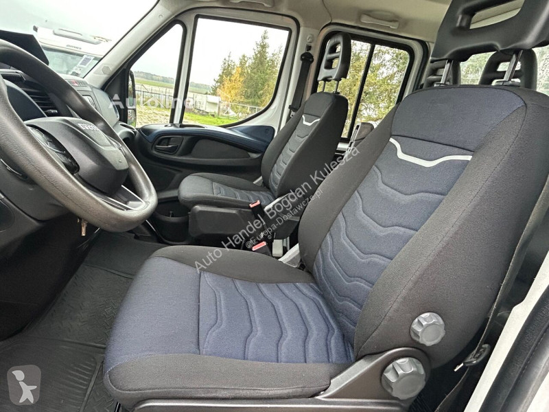Iveco 35s18 van