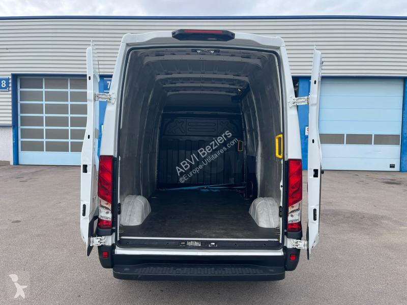 Iveco FOURGON 11M3 140CV CAMERA CARPLAY CLIM...