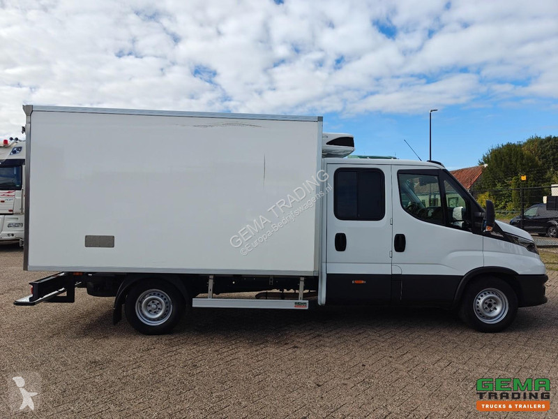 Furgoneta Iveco 4x2 Hi-Matic Sleeper Cab Euro6...