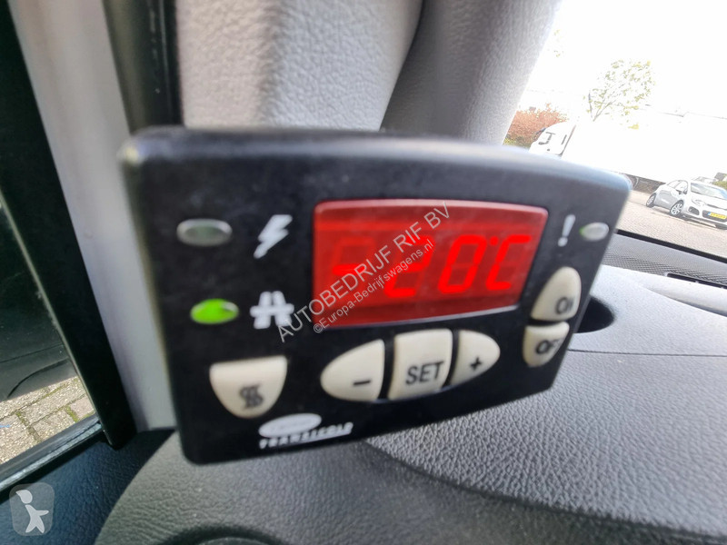 Furgoneta Mercedes 114 CDI Koelwagen Xarios 200...