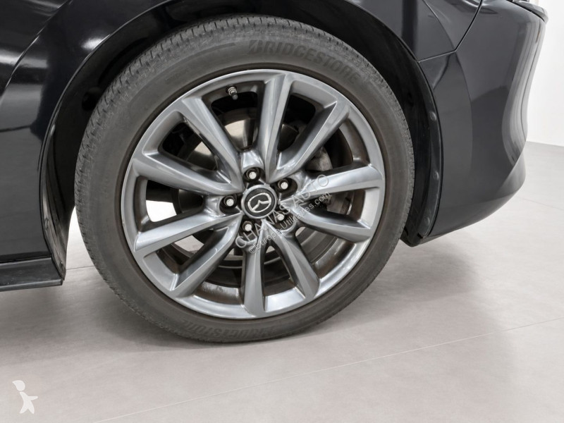 Mazda 2.0L SKYACTIV-X 180 van